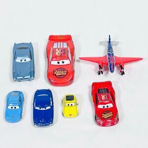 Disney Pixar Cars Lot of 7 Diecast Metal Mixed Character Car Toys McQueen Hudson